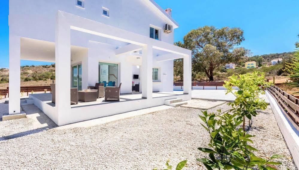Villa Christina Paphos Exterior foto